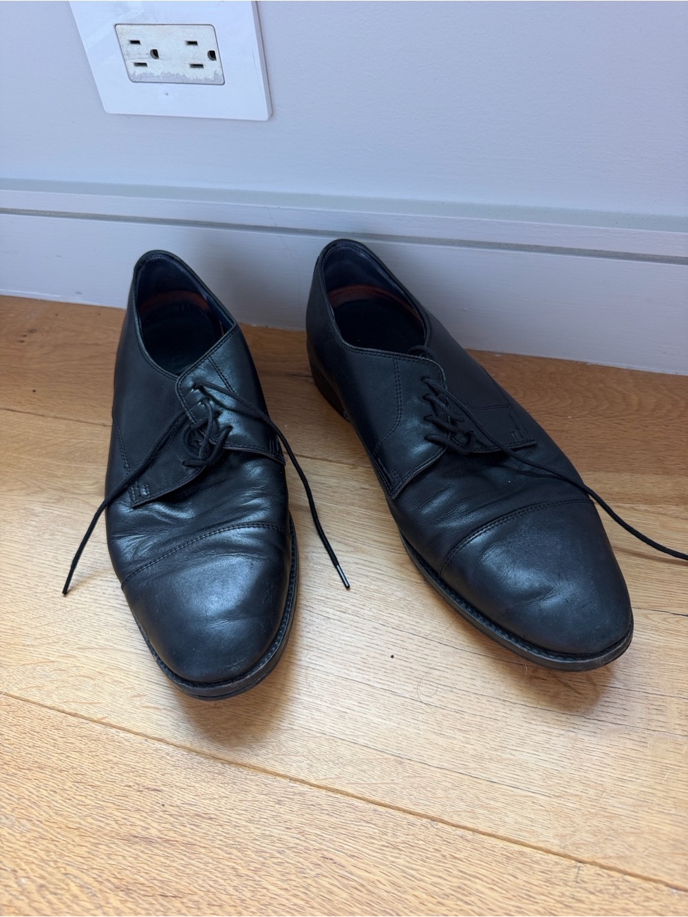 Cole Haan Black Leather Derby Dress Shoes